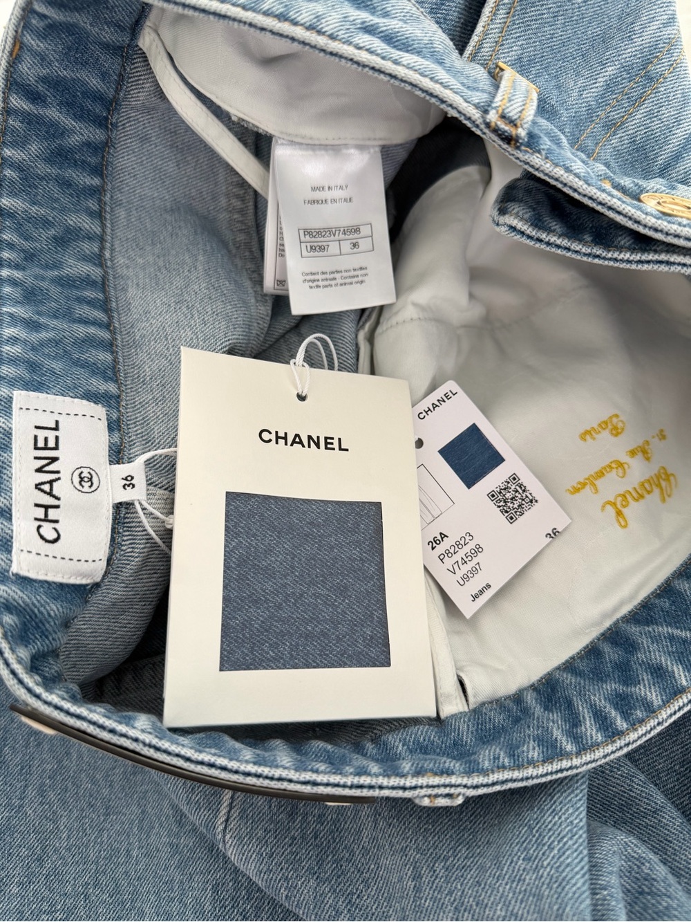 CHANEL 26A CC BLUE WASH BAGGY JEANS SIZE FR 36 / US 4 NWTS! - Picture 16 of 16
